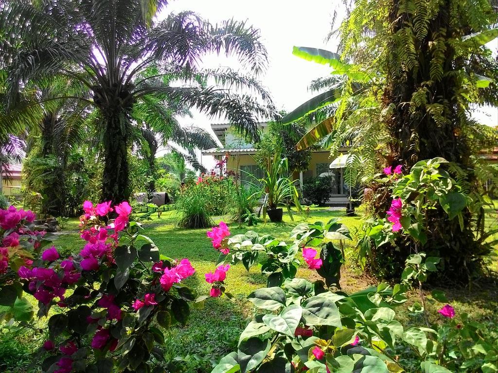 Вилла Aathid Garden Кхаулак Экстерьер фото